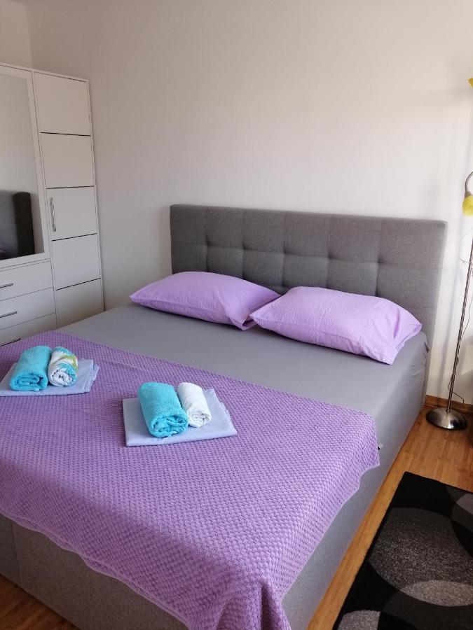 Apartment Mery Trogir Ngoại thất bức ảnh